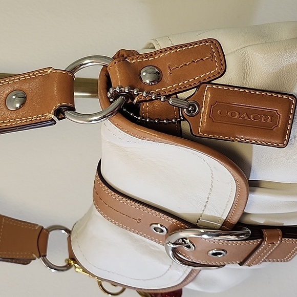 COACH Y2K White Tan Soho Flap Leather w/Buckle Shoulder Bag F15204 - Picture 4 of 16